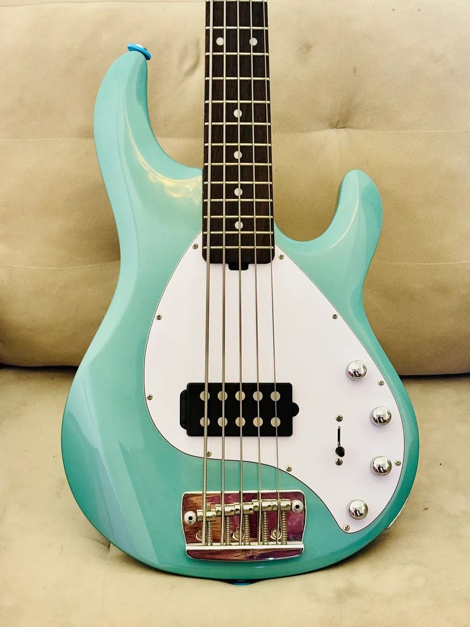 Baixo Sterling Ray 35  - Foto 3