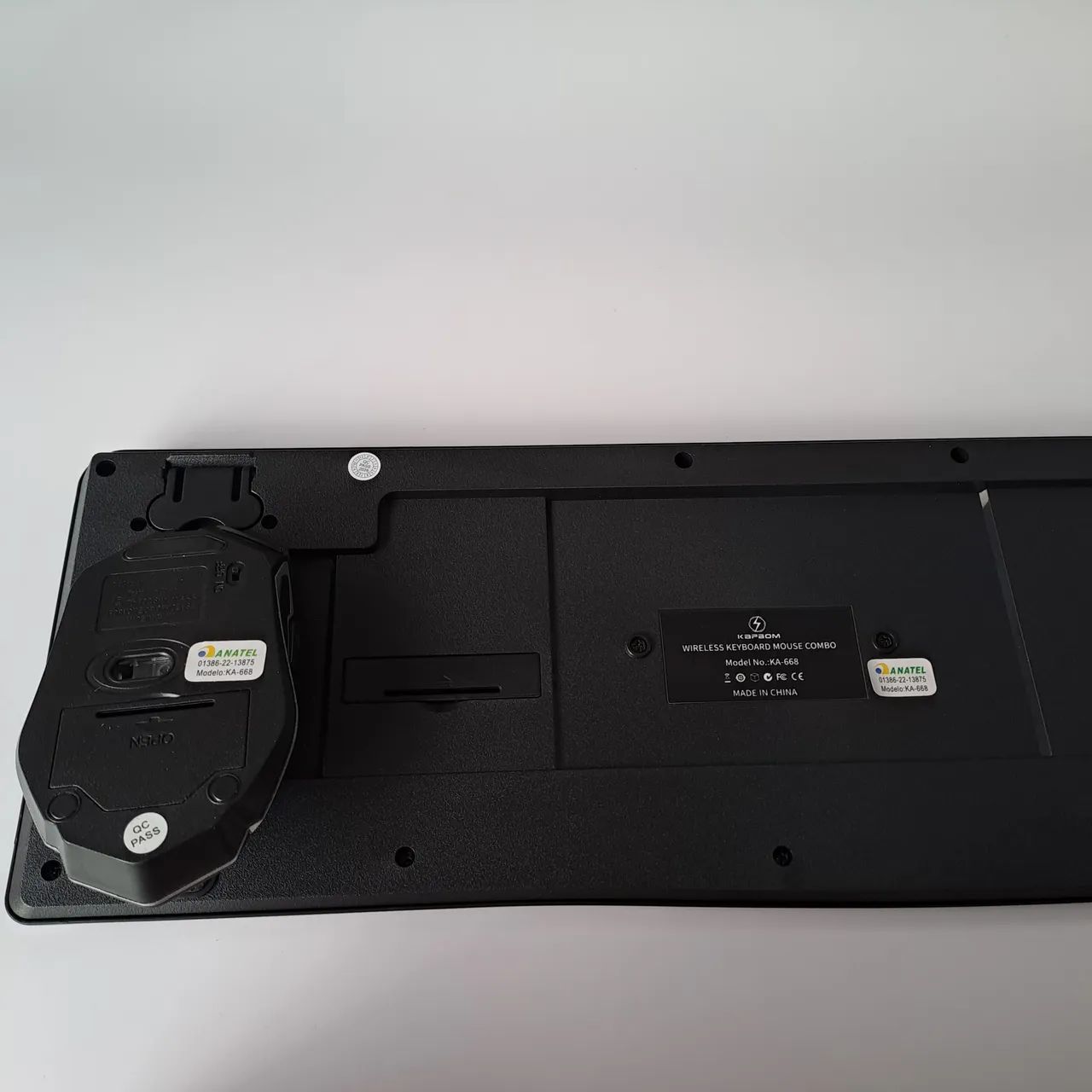 Kit Teclado e Mouse Sem Fio Bluetooth Kapbom KA-668 - Foto 5