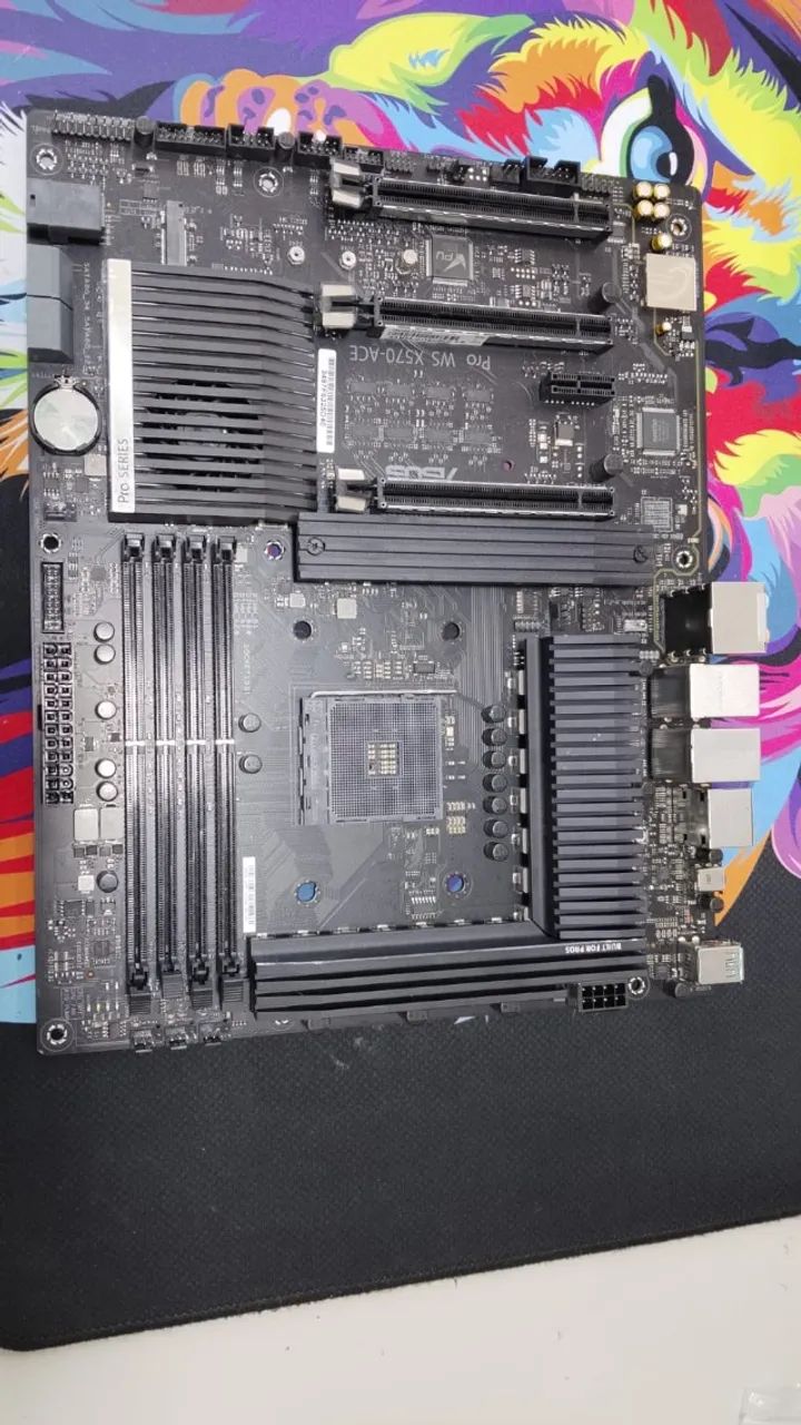 Placa-mãe ASUS Pro WS X570-ACE - Socket AM4 - Para Retirada de Peças - Foto 5