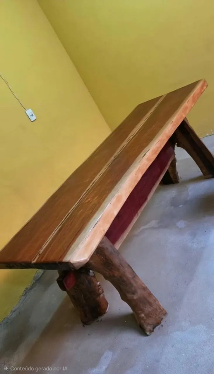 Mesa de madeira maciça com bancos - 2,10mts - Foto 5