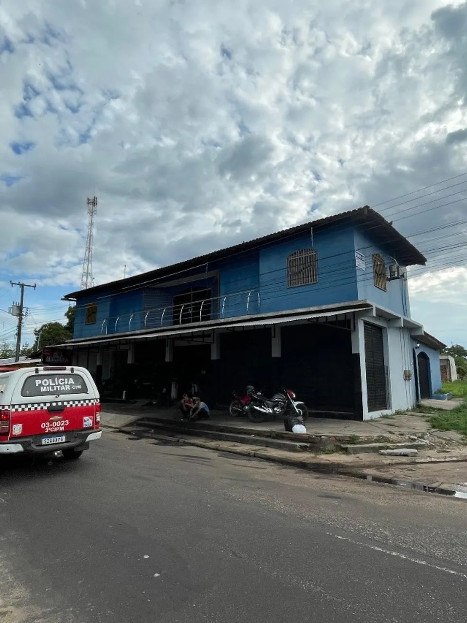 Casa parte de cima bem centralizada 
