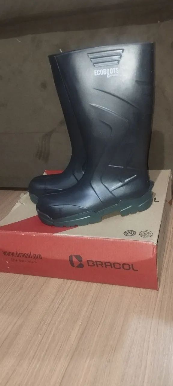 Bota de chuva - Foto 5