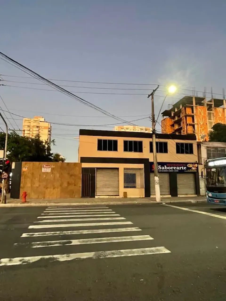 Ponto comercial/Loja/Box para venda tem 327 metros quadrados com 5 quartos - Foto 3