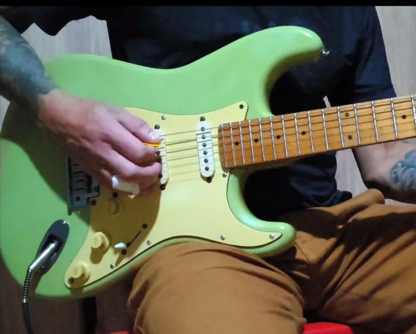 Aulas de guitarra e violão  Ricardo Santos Guitar  - Foto 2