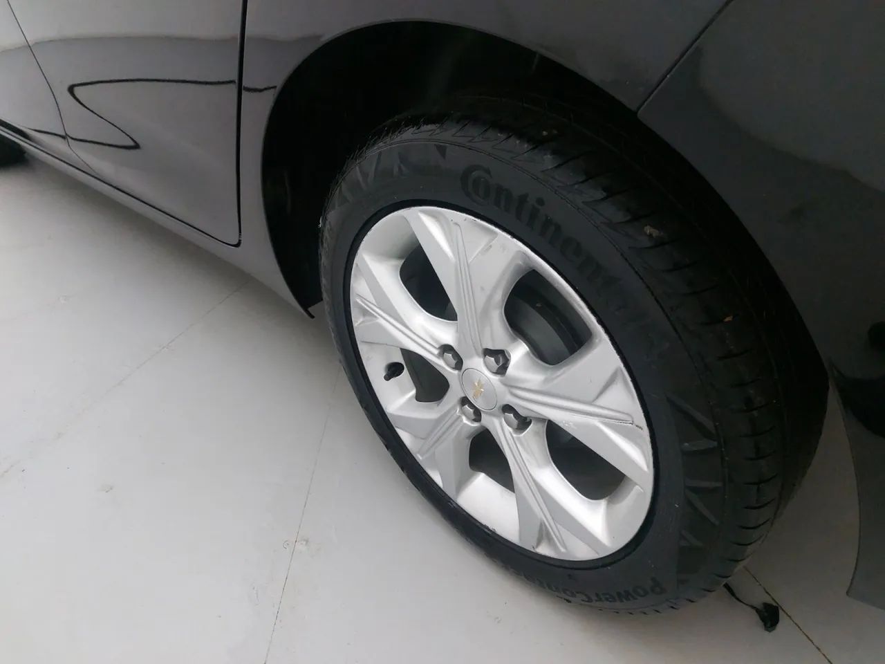 Chevrolet Onix Plus LTZ 1.0 12V TB Flex Aut. 4P, foto 11 de 18