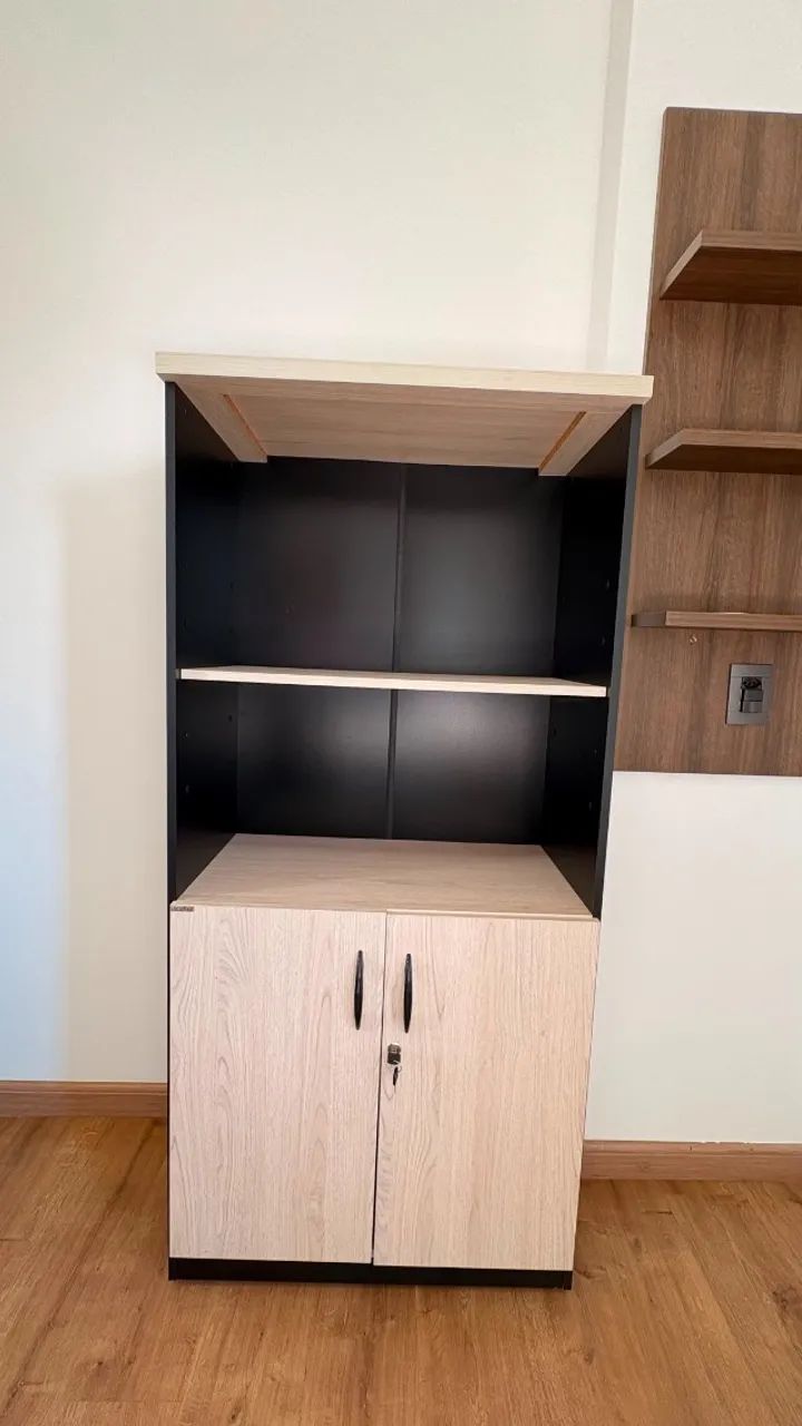 Mesa de Escritório e Armário (Kit) - Foto 2