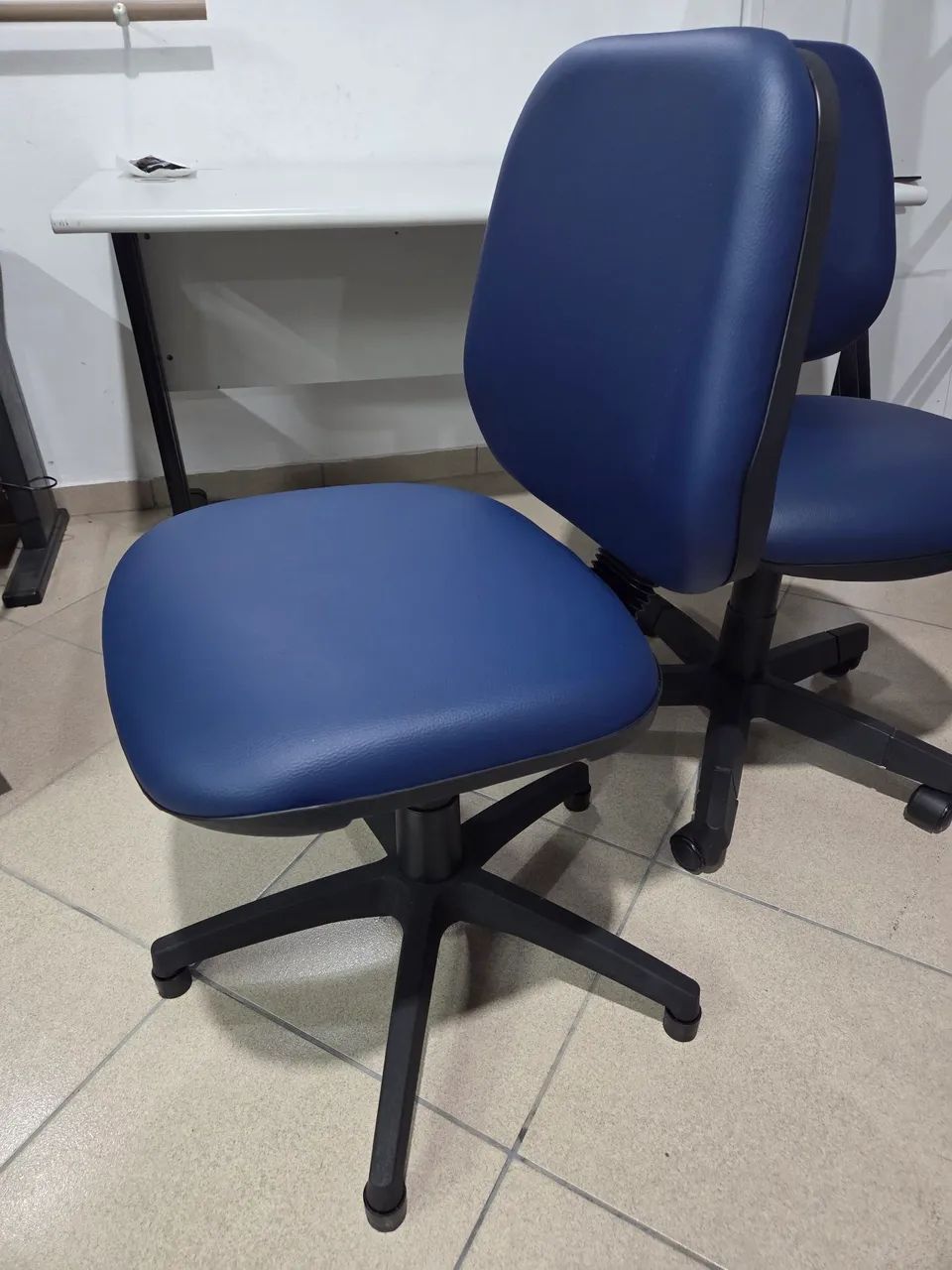 CADEIRAS NOVAS COM PREÇO IMPERDÍVEL!  - Foto 4