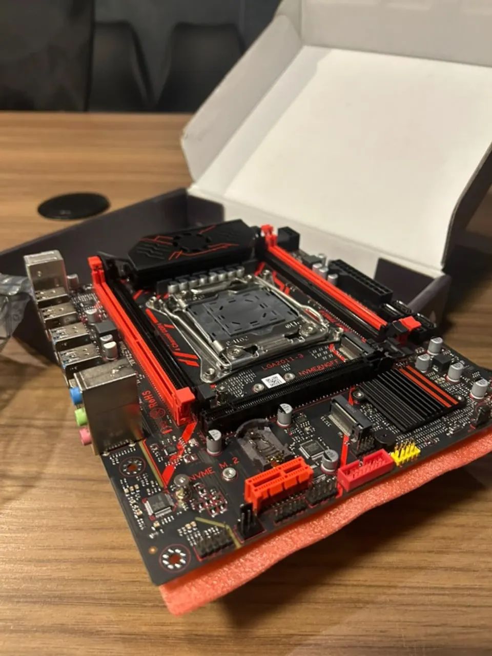 Placa-mãe Qiyida X99 H9S - Foto 2