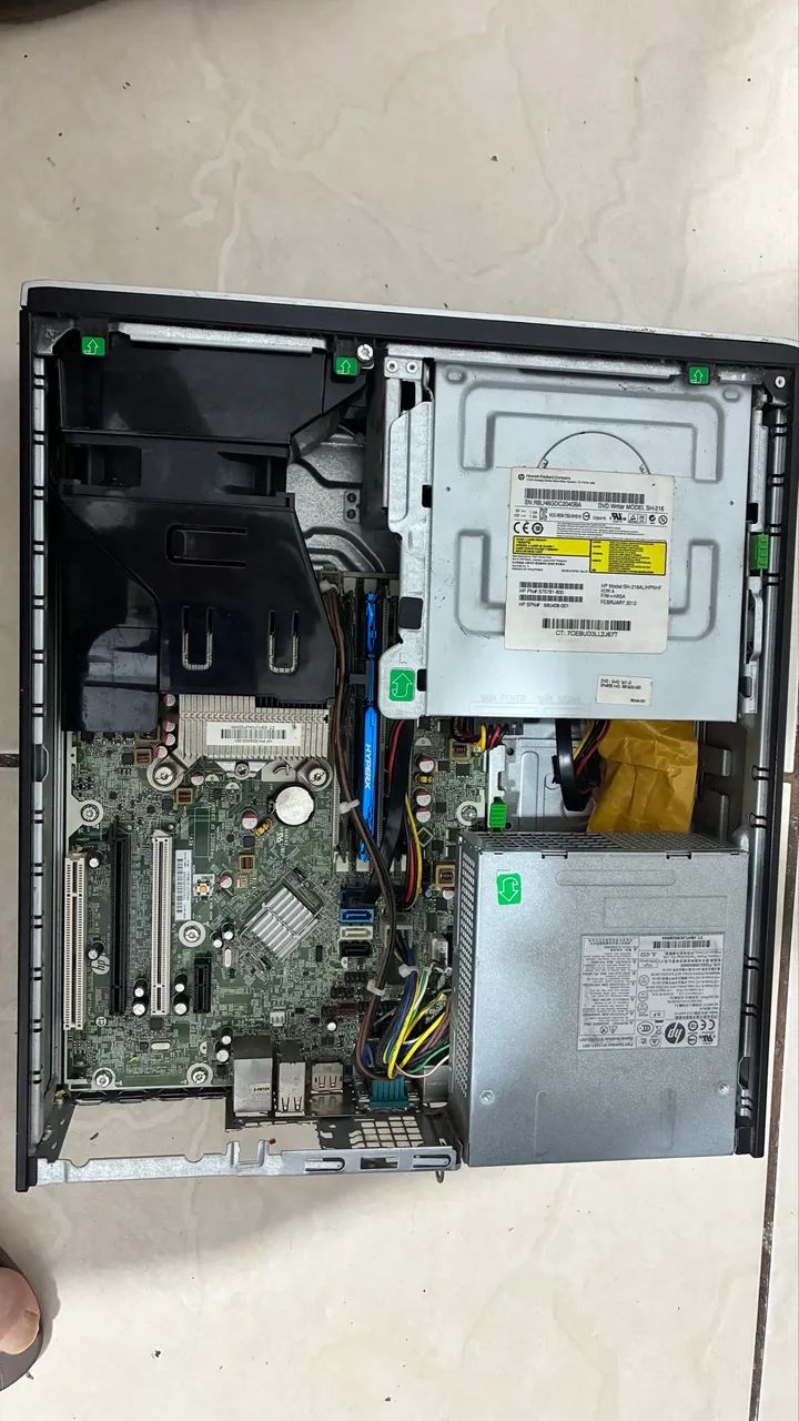 Desktop Hp compaq elite 8200 vpro  - Foto 4