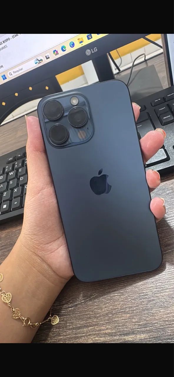 VENDO IPHONE 15 PRO MAX - Foto 2