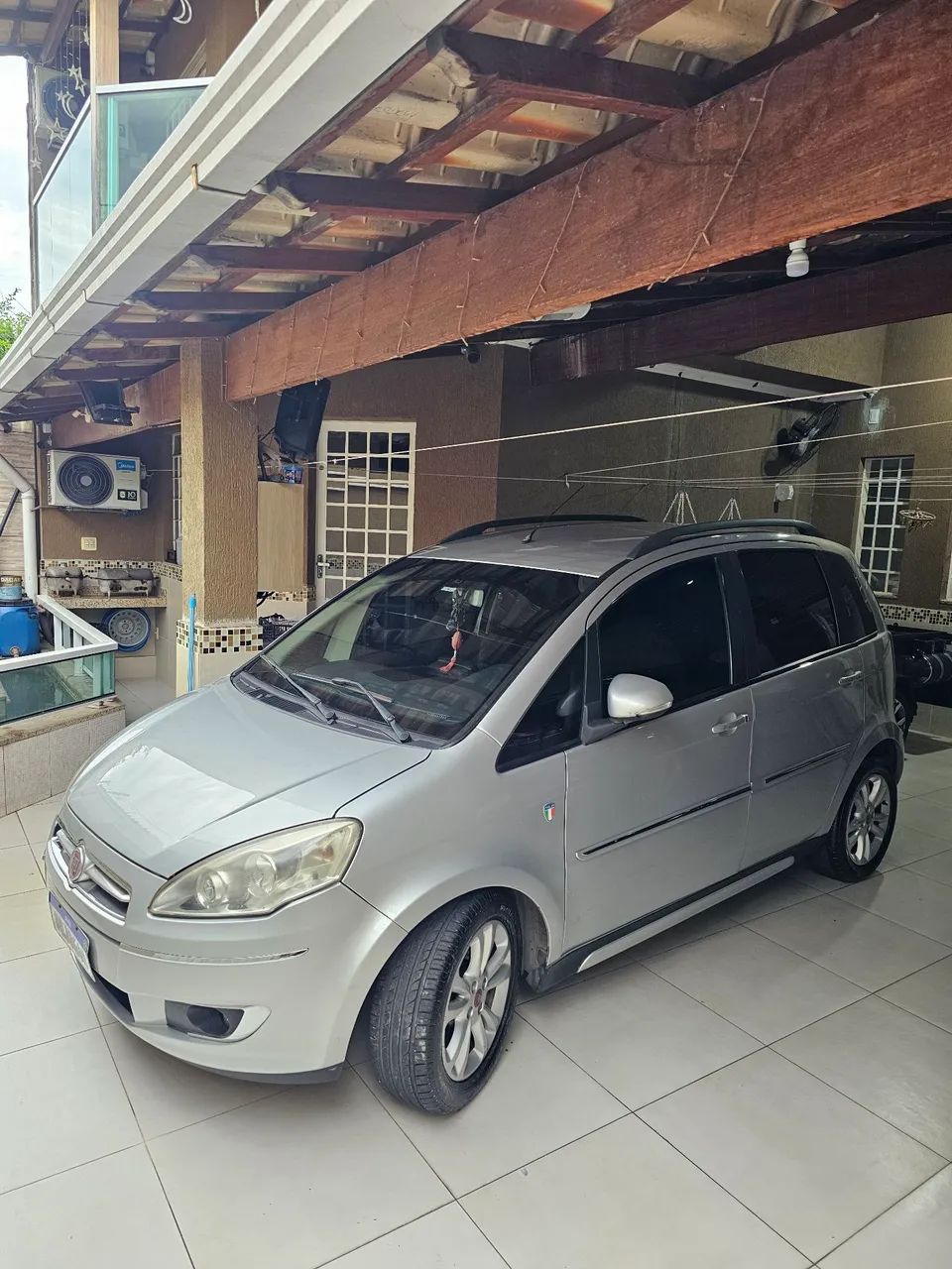 Fiat Idea Idea ESSENCE 1.6 Flex 16V 5p 2014