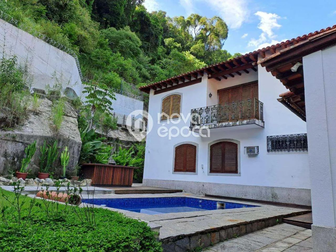 Cosme Velho | Casa 5 quartos, sendo 4 suites - Foto 3