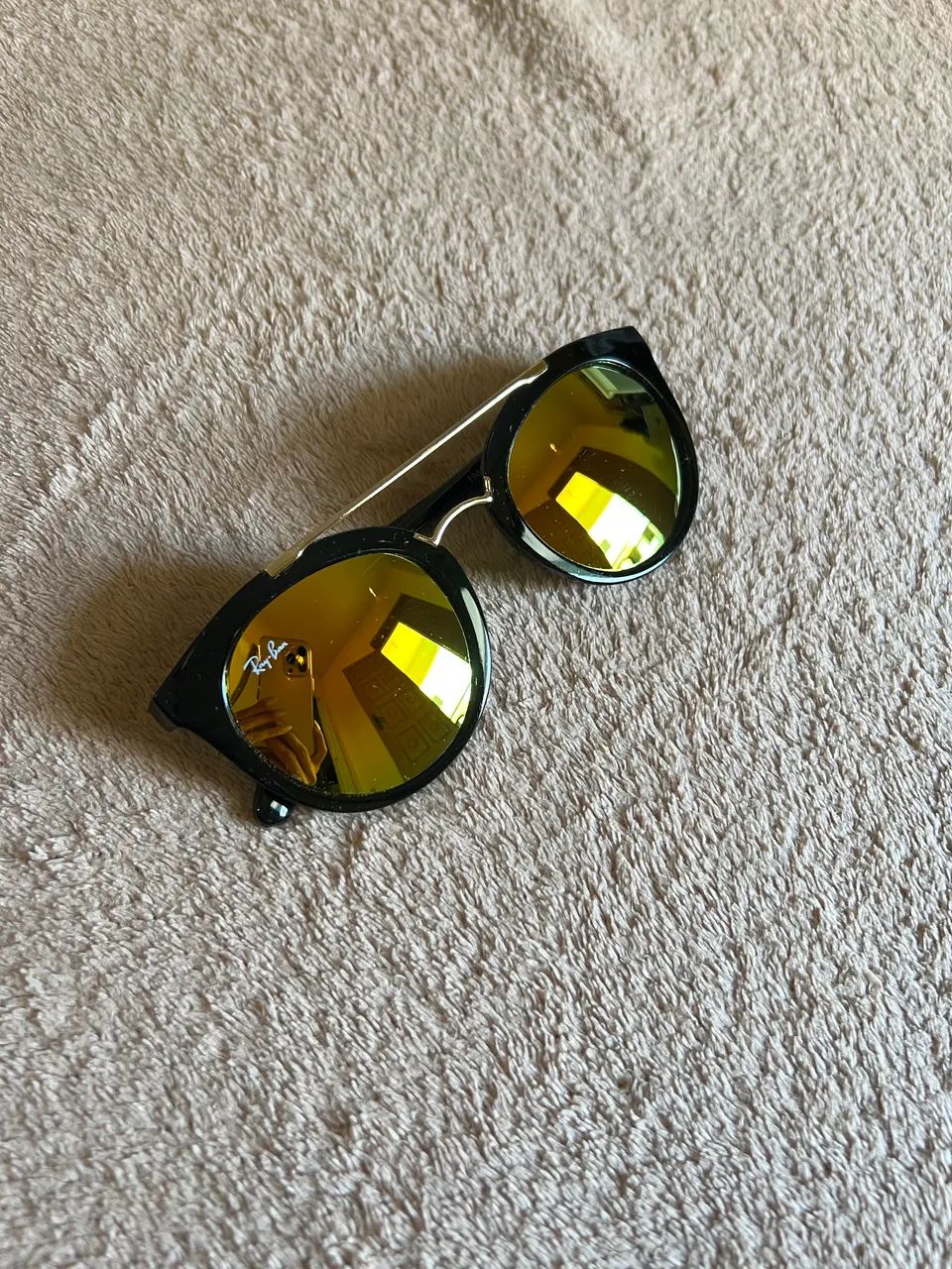 Óculos Rayban amarelo 