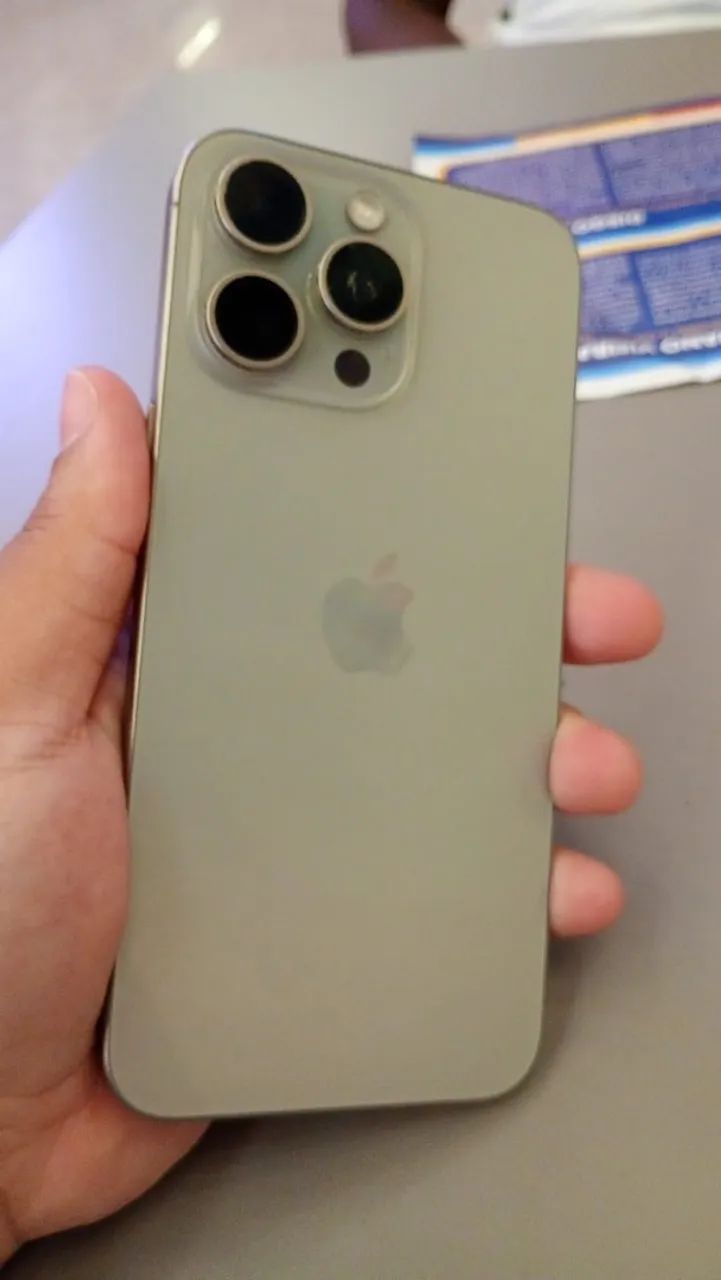 Iphone 15 pro max - Foto 2