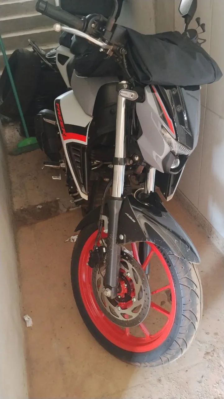 Fazer 250