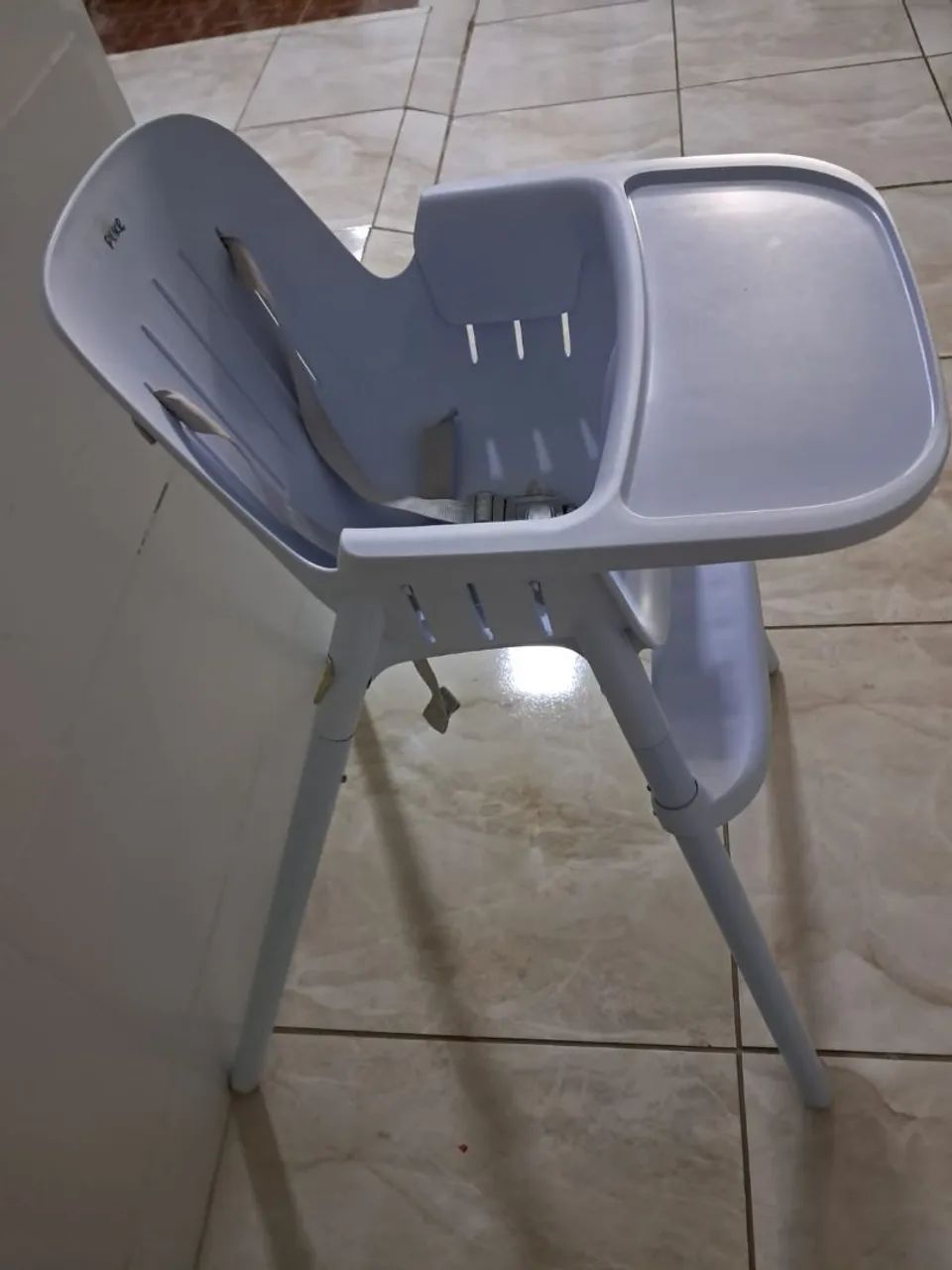 Cadeira de alimentação 