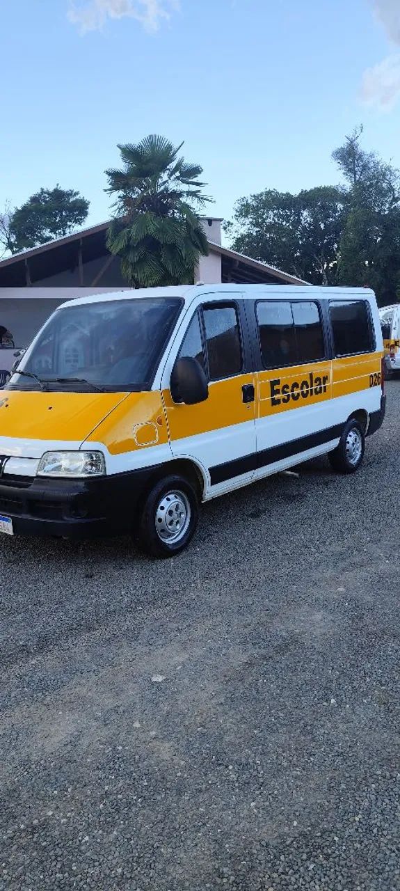 Peugeot Boxer 2.3 FURG.TB DIES. MÉD/ LONGOT.ALTO 2011