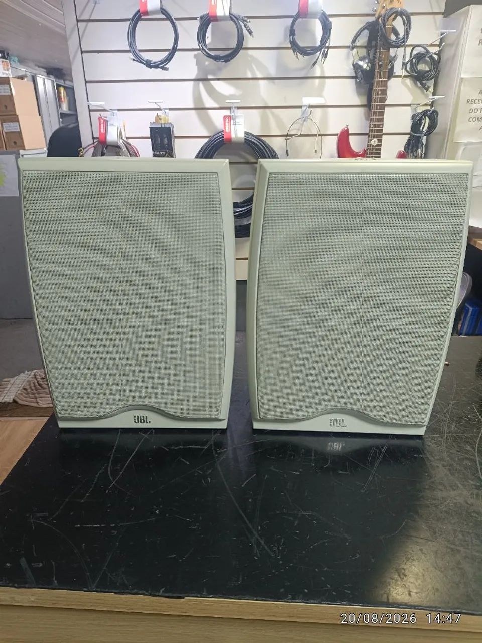 Caixa de som JBL N26AW