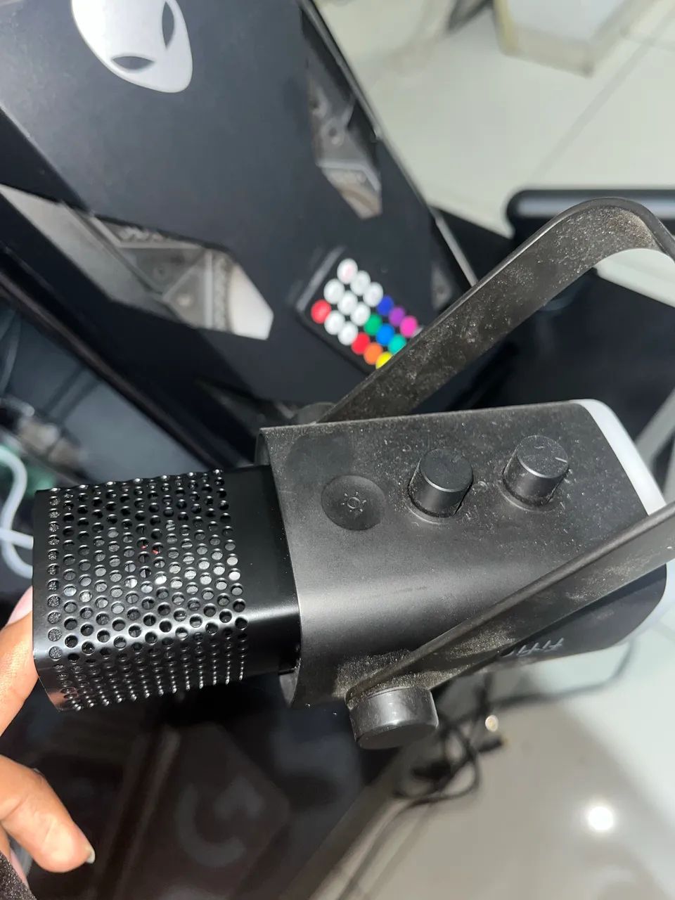 FIFINE AM8 + BM88 | Microfone USB/XLR + Braço de Mesa | Kit Completo - Foto 4