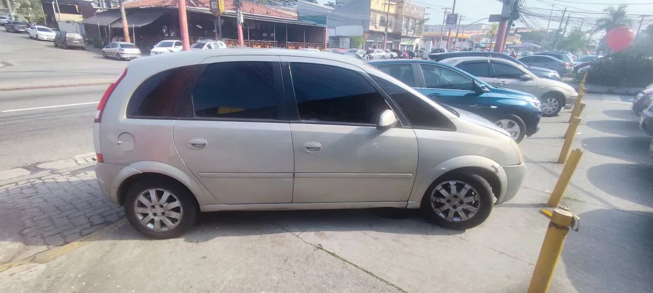 Chevrolet Meriva 2004