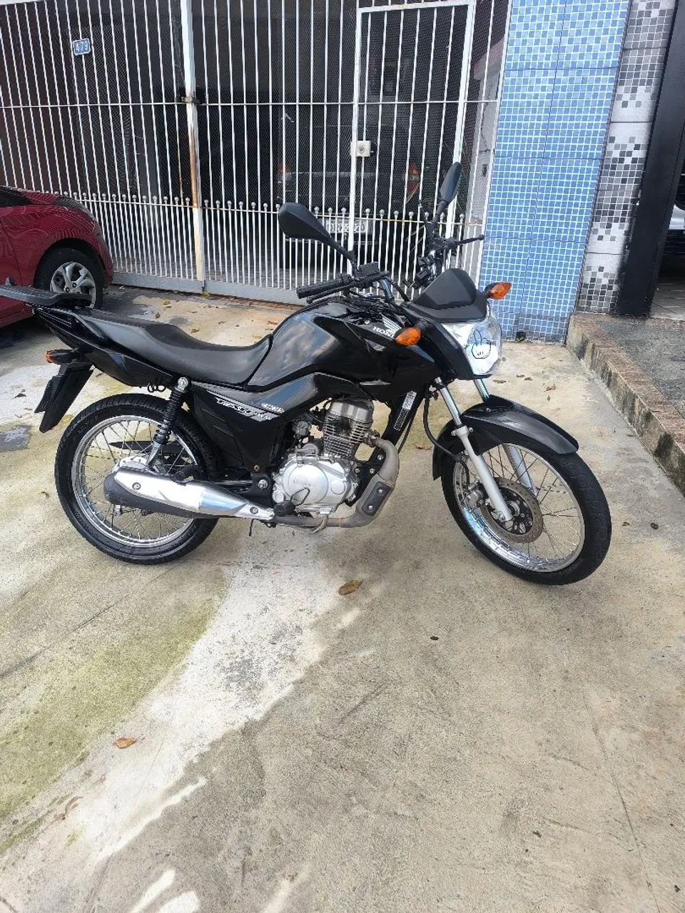 Moto pronta para trabalhar 