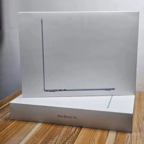 MacBook Air M5 16/512 LACRADO COM NF