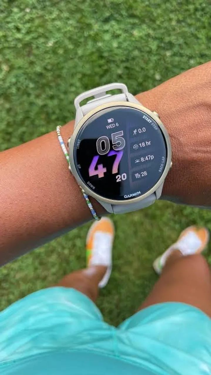 Relógio Garmin 970 dourado 