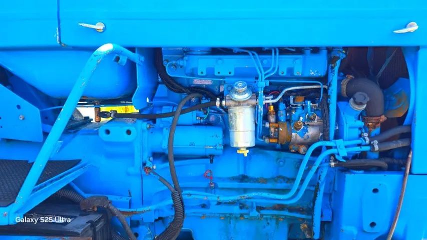 TRATOR - Foto 3
