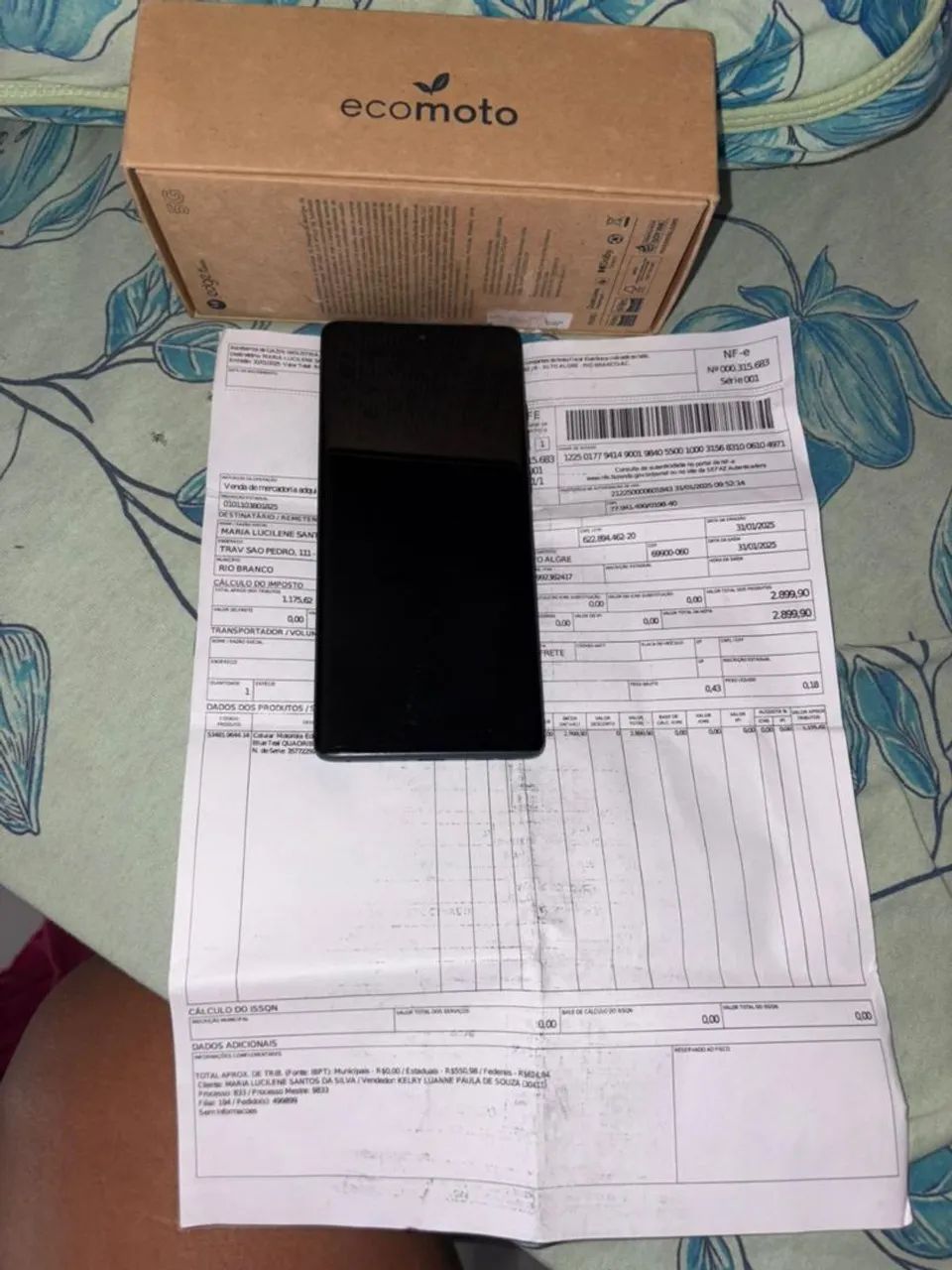 Para vender logo celular completo com todos a acessórios 