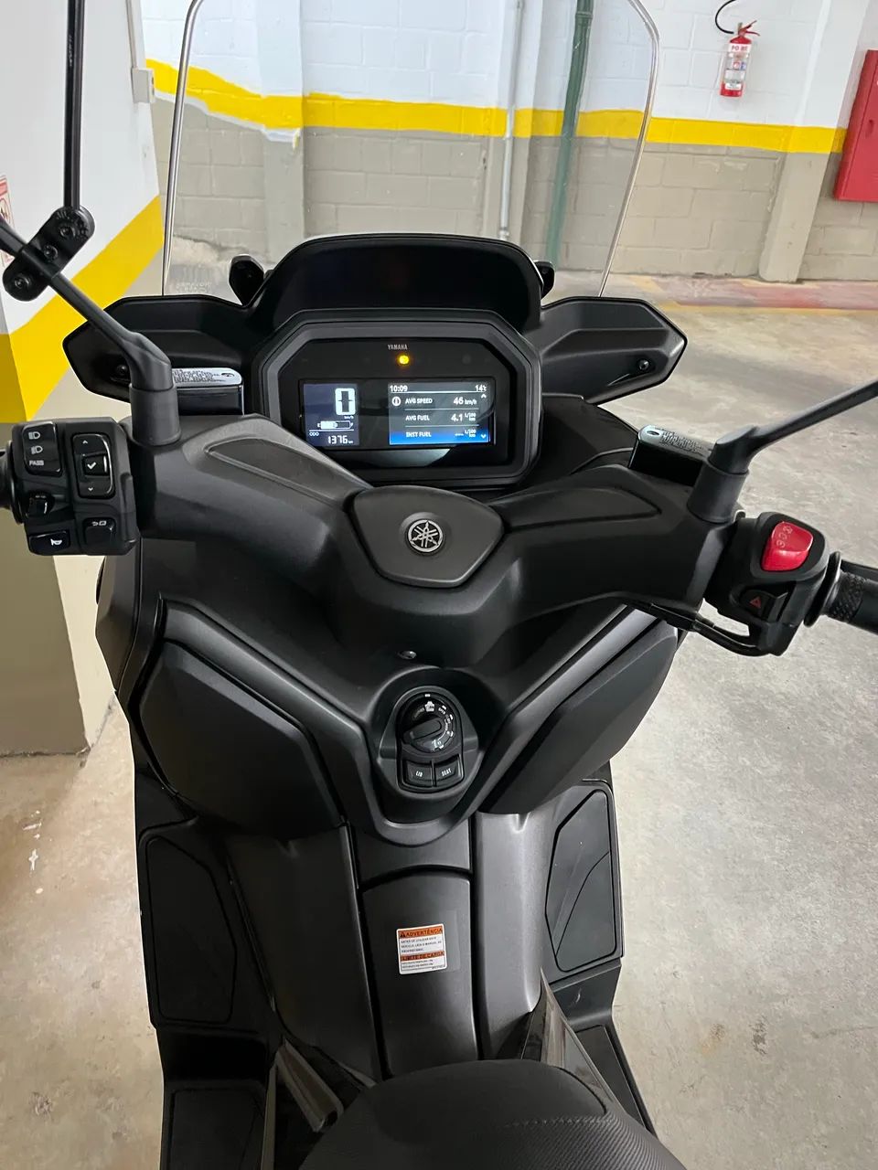 XMAX 300 CONNECTED ABS - Foto 3