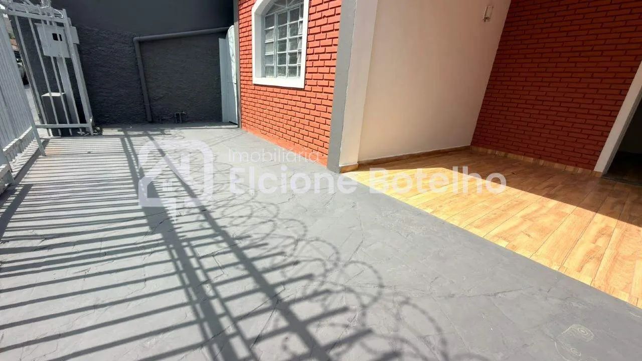 Casa para Aluguel com 1.260 m² em Nossa Senhora Aparecida, Uberlândia