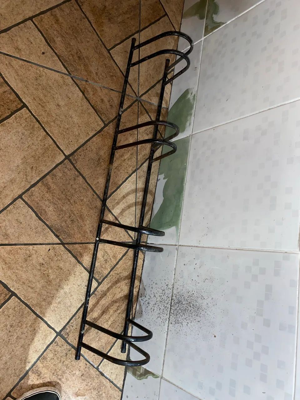 Suporte para até 4 bicicletas chão  - Foto 3
