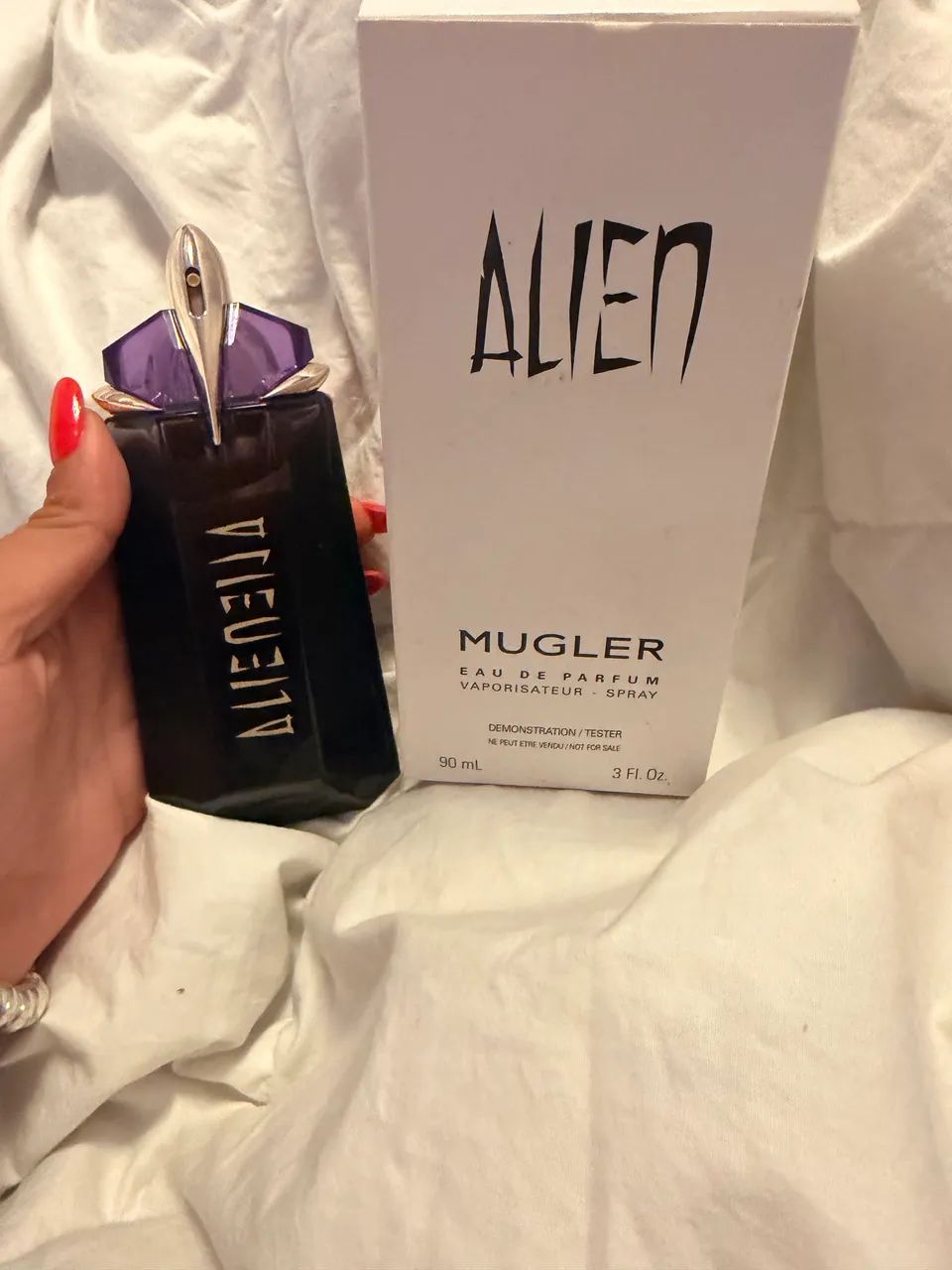 Alien Mugler 90ml novo,cheio.
