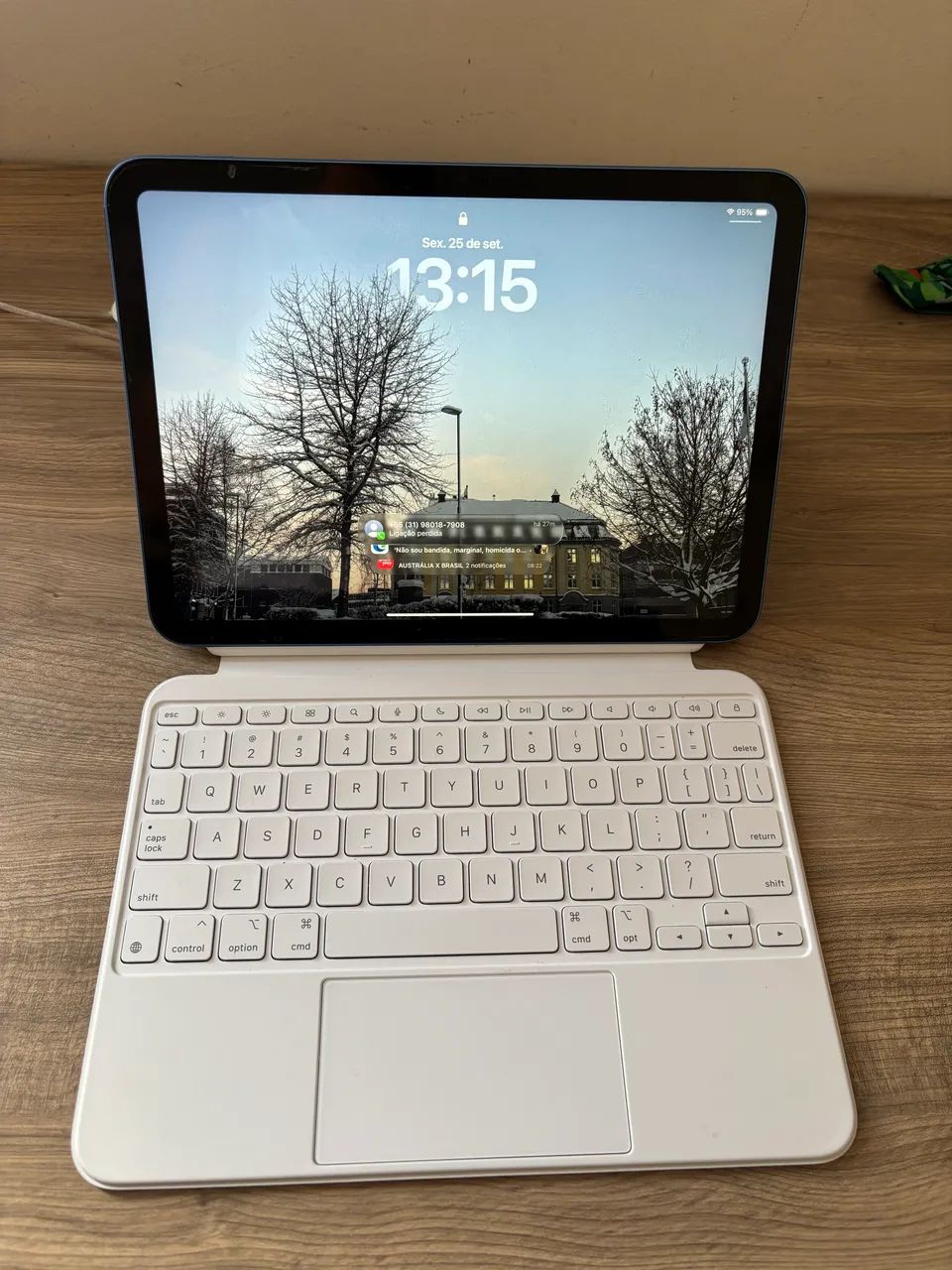 iPad 11 com keyboard original Apple. - Foto 2
