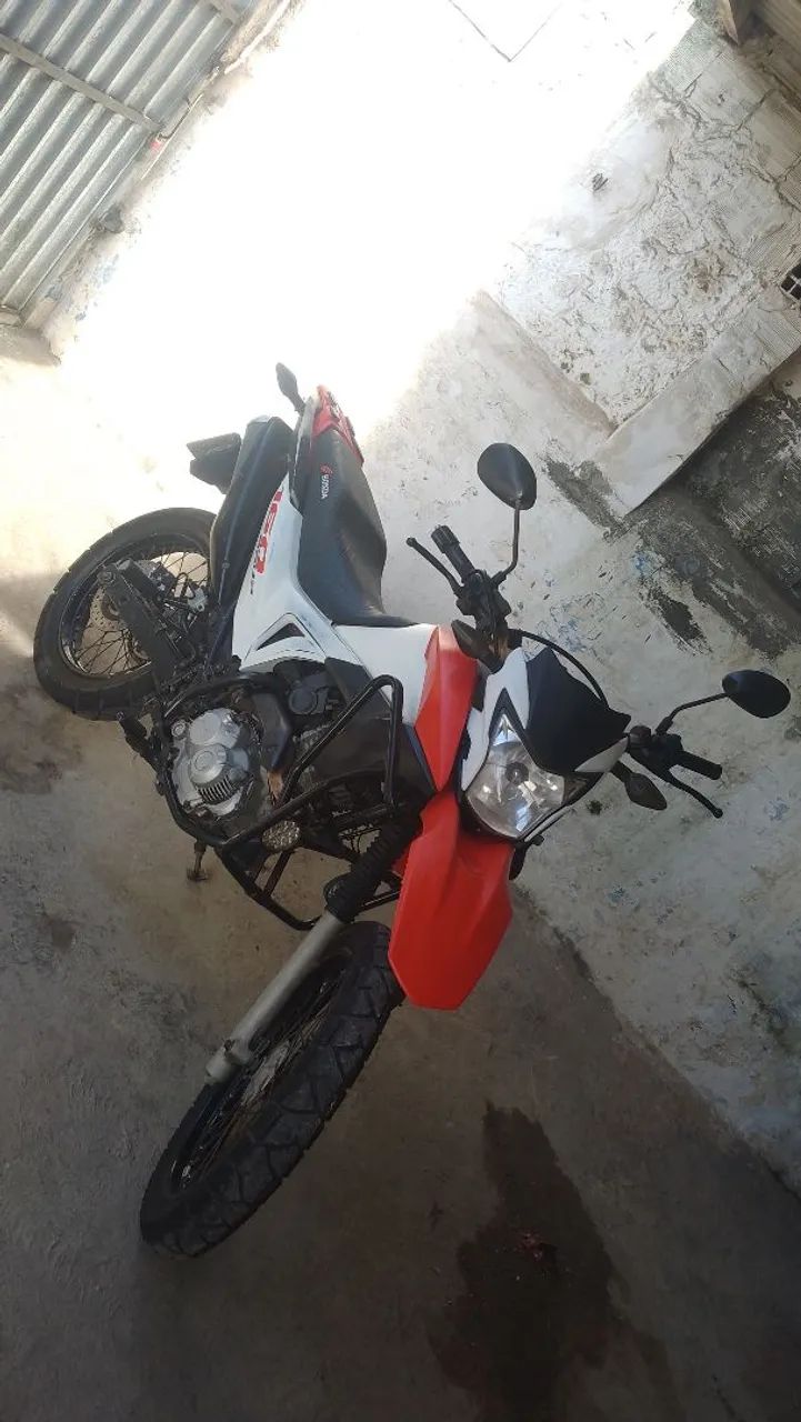 Bros 160