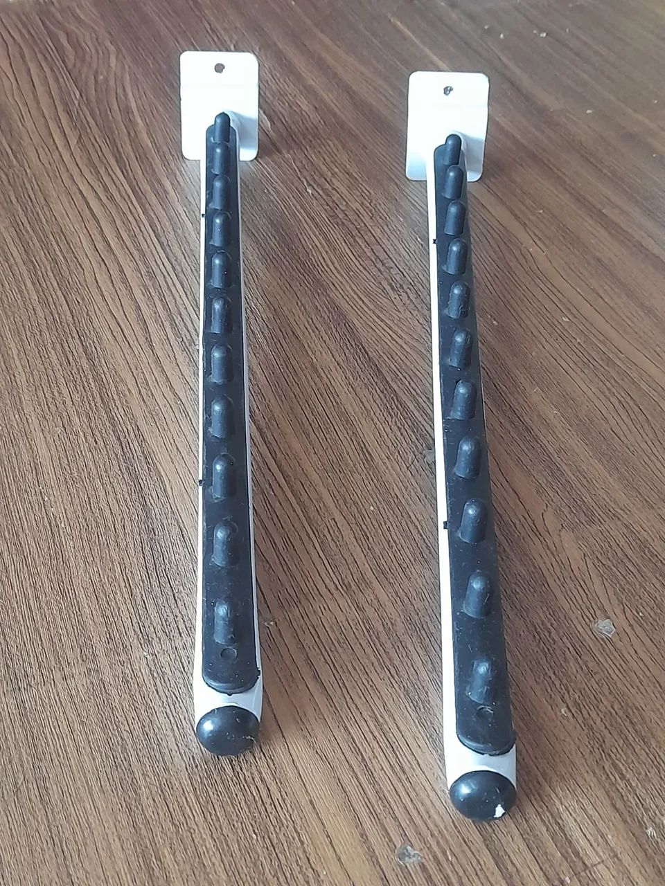 10 cabides parede preço 35,00 reais  - Foto 3