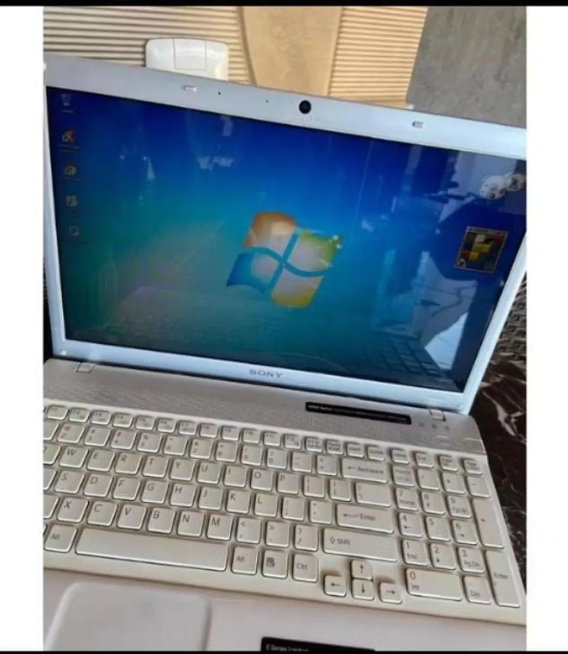 Notebook Sony Vaio tela grande 15' - Foto 4