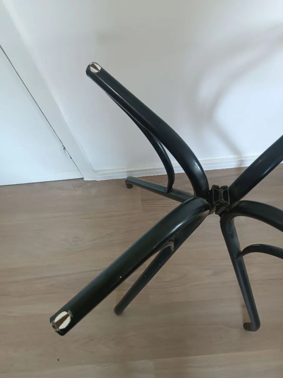 Pé de mesa - Foto 2