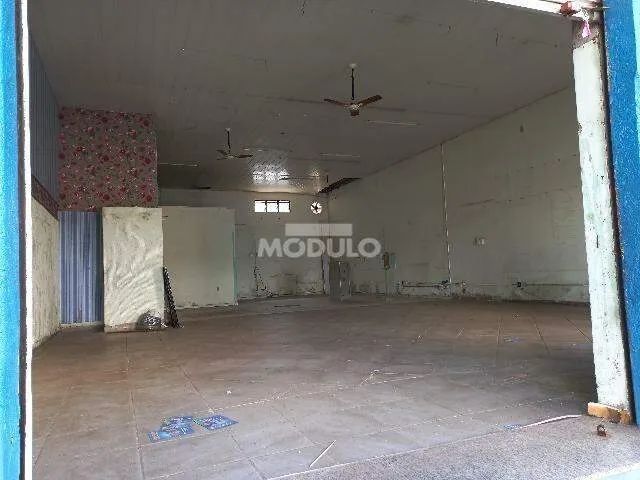 Loja comercial disponível para locação no bairro Fundinho. - Foto 4