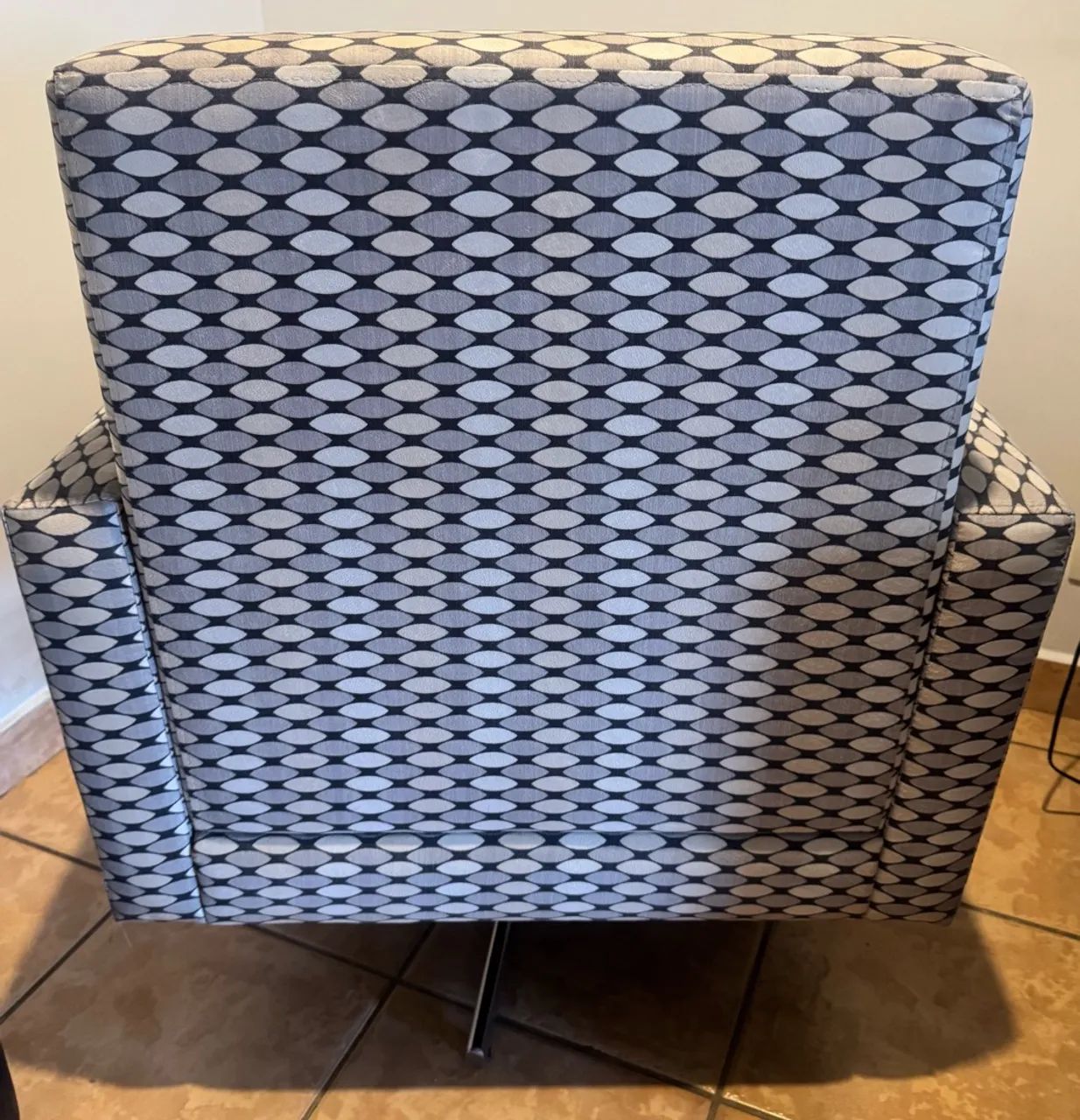 2 poltronas giratórias  - Foto 3
