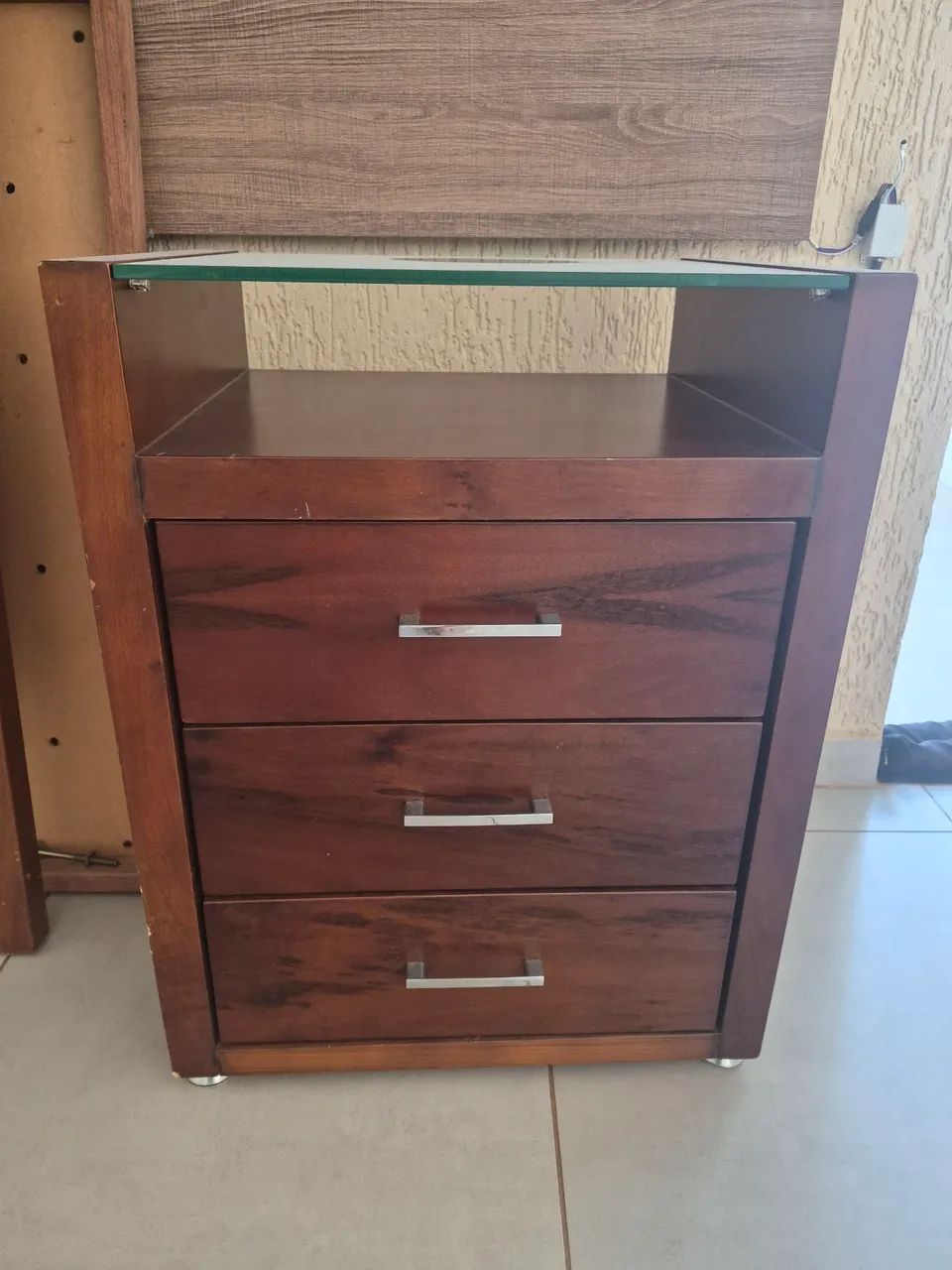 Cama solteiro + mesa de cabeceira  - Foto 3