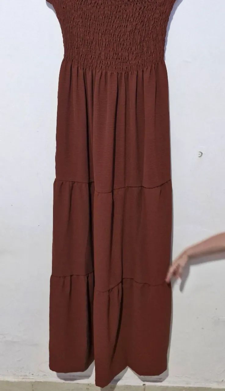 Vestido marrom:)