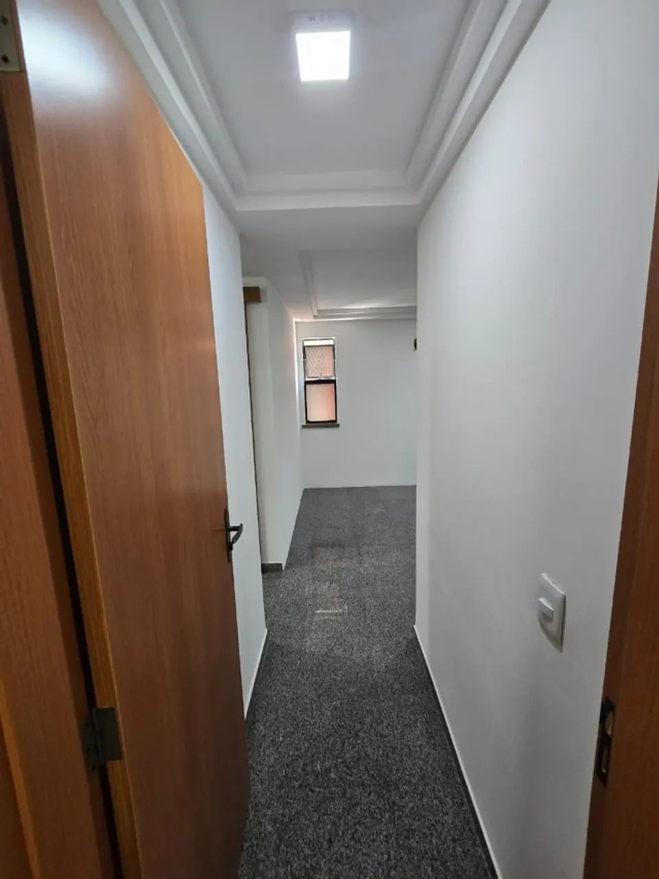 PORTAL DA VILLA, ADRIANÓPOLIS, ALUGO, 3 SUÍTES, ANDAR ALTO  - Foto 3