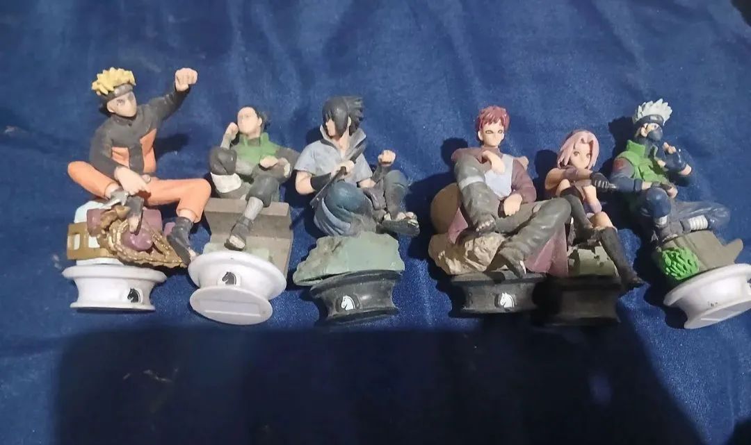 Bonecos do Naruto