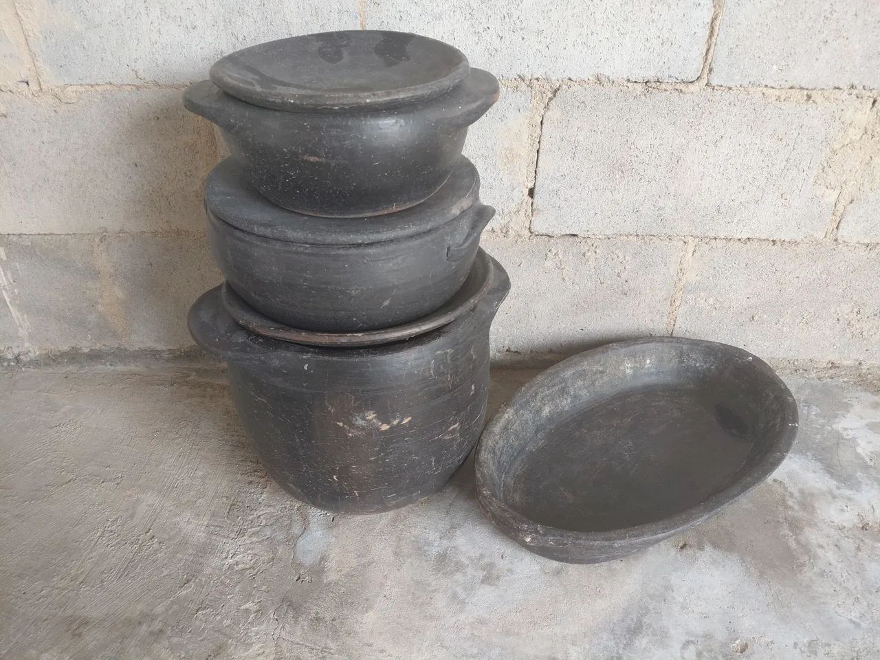 Panela de barro para feijoada