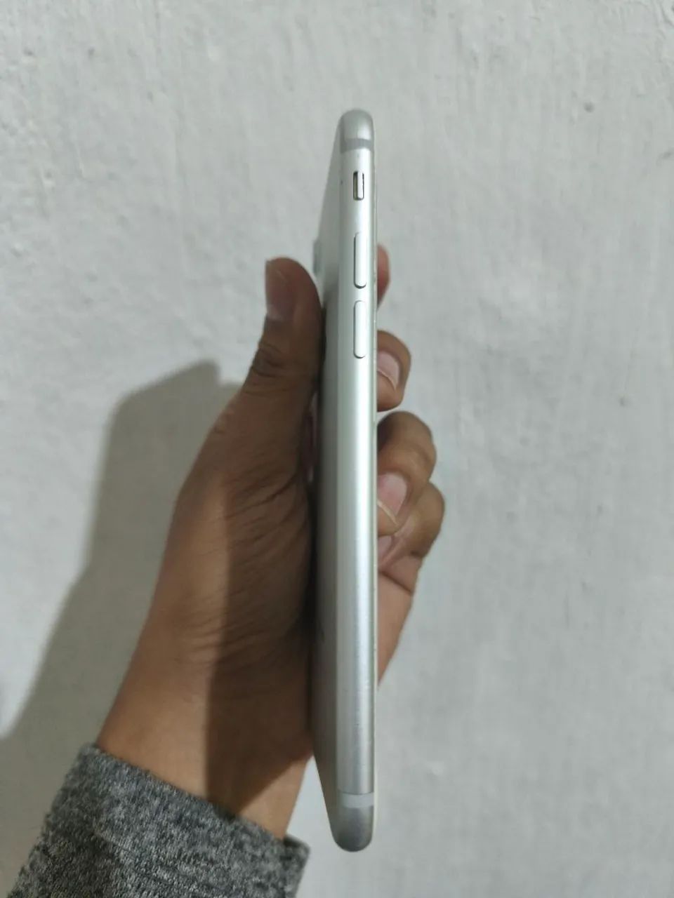 iPhone 7 32GB com caixa - Celulares e Smartphones - Penha, Rio de