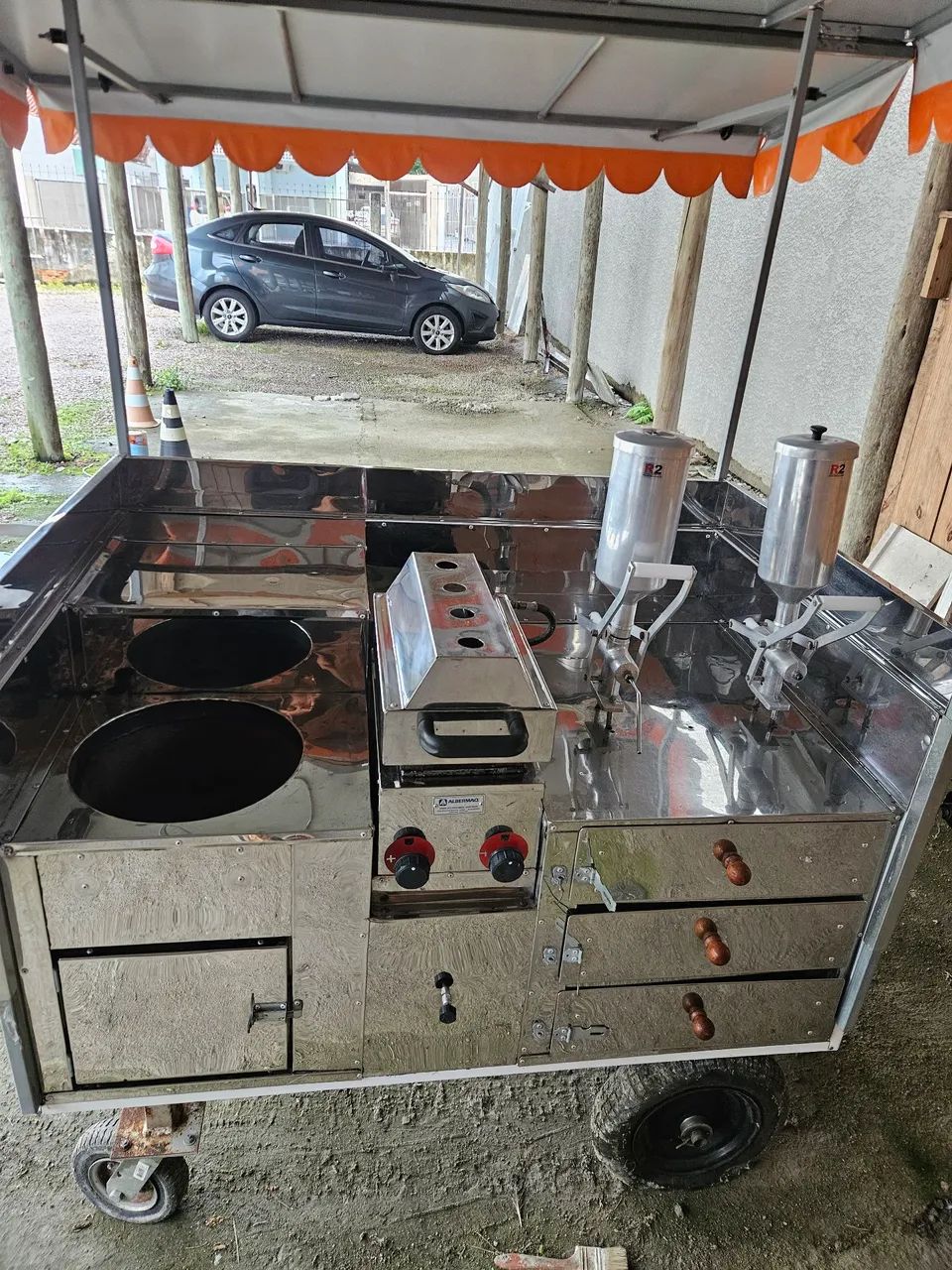 Carrinho de Churros e Crepes Profissional Completo | Pronto para Trabalhar | Florianópolis - Foto 2