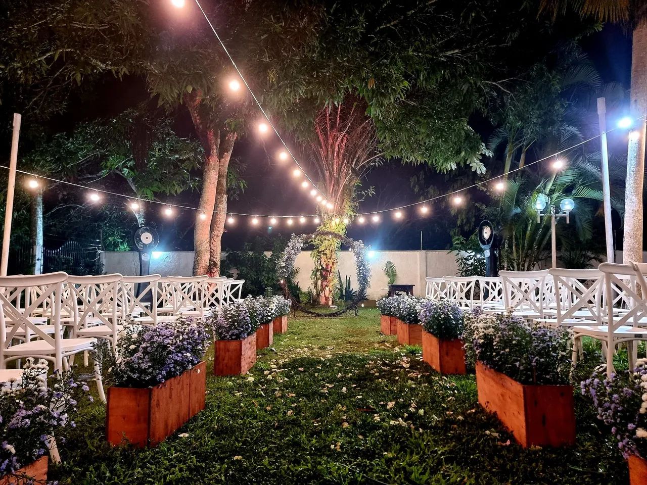Iluminação e decoração de casamento 