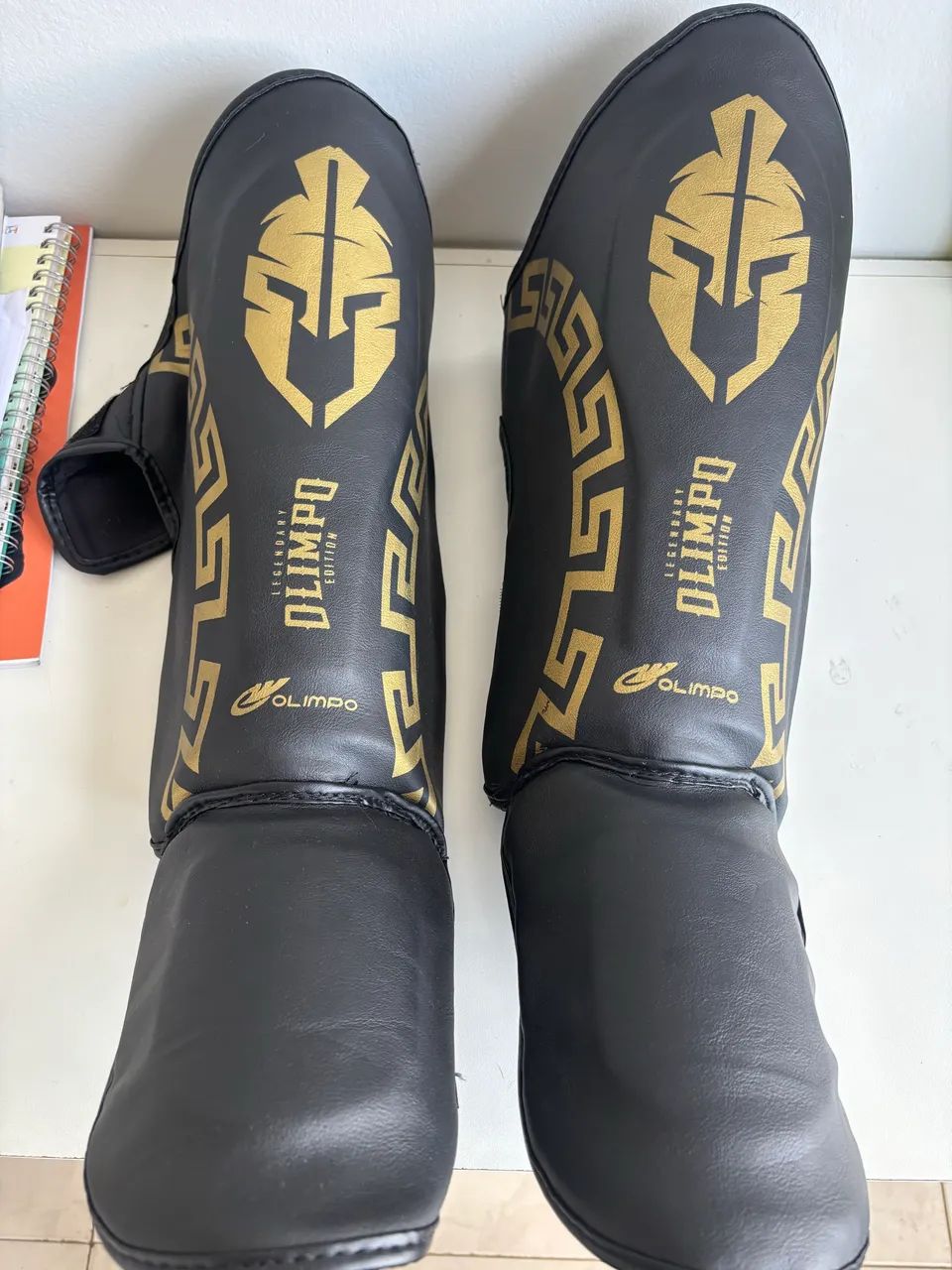 Caneleira Muay Thai 