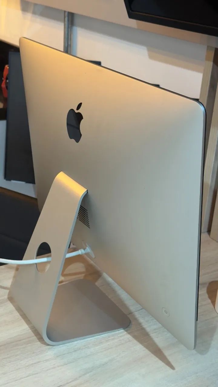 iMac 2012 21.5 | 16GB Ram | Intel Core i5 | 240GB SSD | NVIDIA